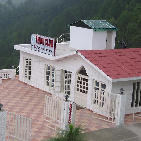 Tehri Club And Resort Chamba  Buitenkant foto